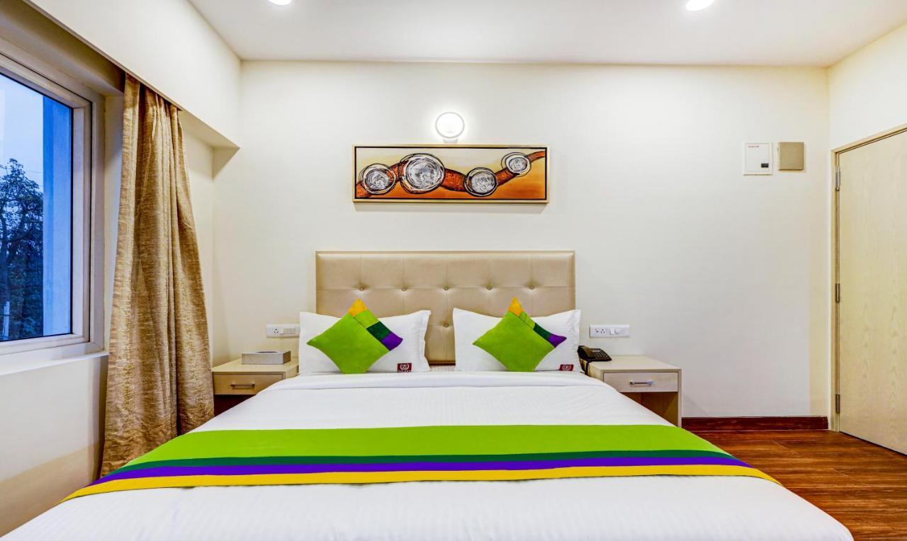 Treebo Galaxy Suites Mathikere Bengaluru Kültér fotó