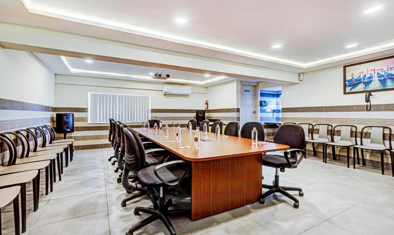 Treebo Galaxy Suites Mathikere Bengaluru Kültér fotó