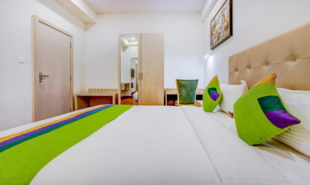 Treebo Galaxy Suites Mathikere Bengaluru Kültér fotó